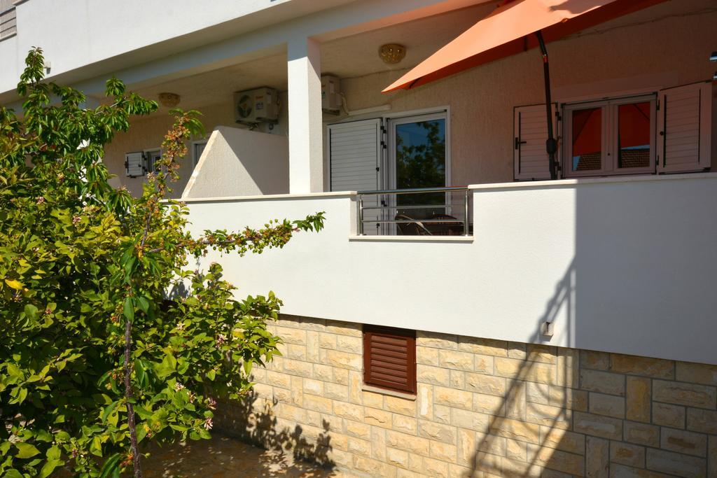 Apartments Maslina Traù Esterno foto