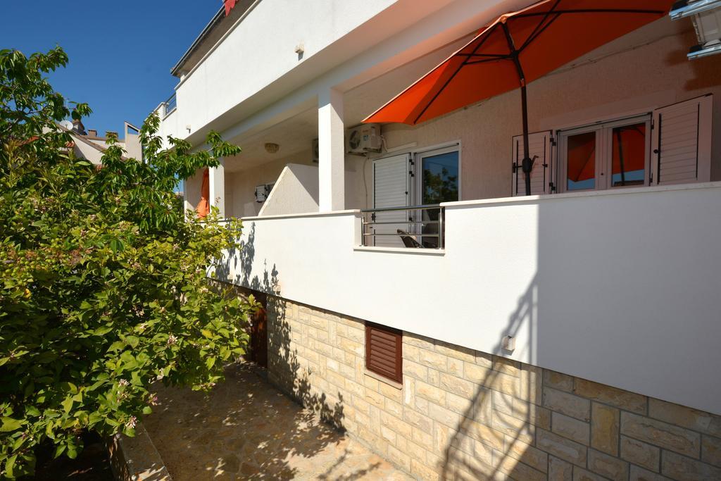 Apartments Maslina Traù Esterno foto